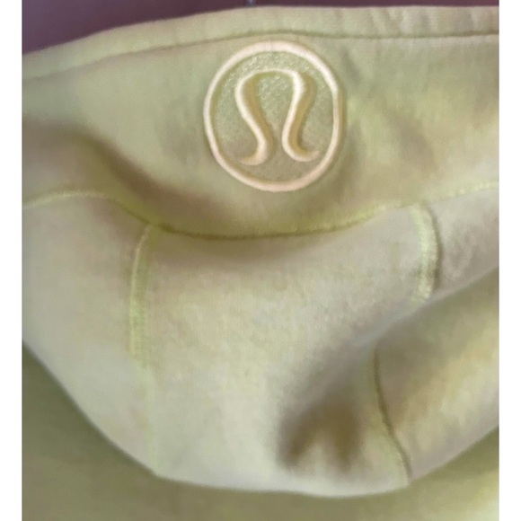 Lululemon lime green Scuba Hoodie. Hip length Front closure. Front side pockets - Picture 9 of 12